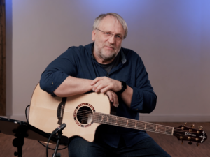 hartmut_naumann_c_pop_gitarre.png